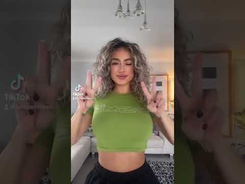 She Remove Her Bra For Showing Her Big Boobs #shorts #tiktok