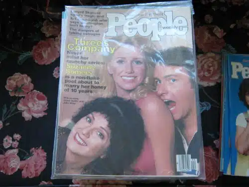 People Weekly (THREE'S COMPANY...SUZANNE SOMERS , JOYCE DeWITT , JOHN RITTER, November , )